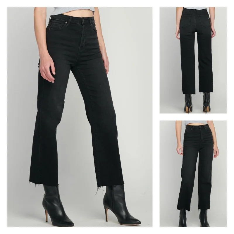 Clean Stretch Straight Jeans In Black