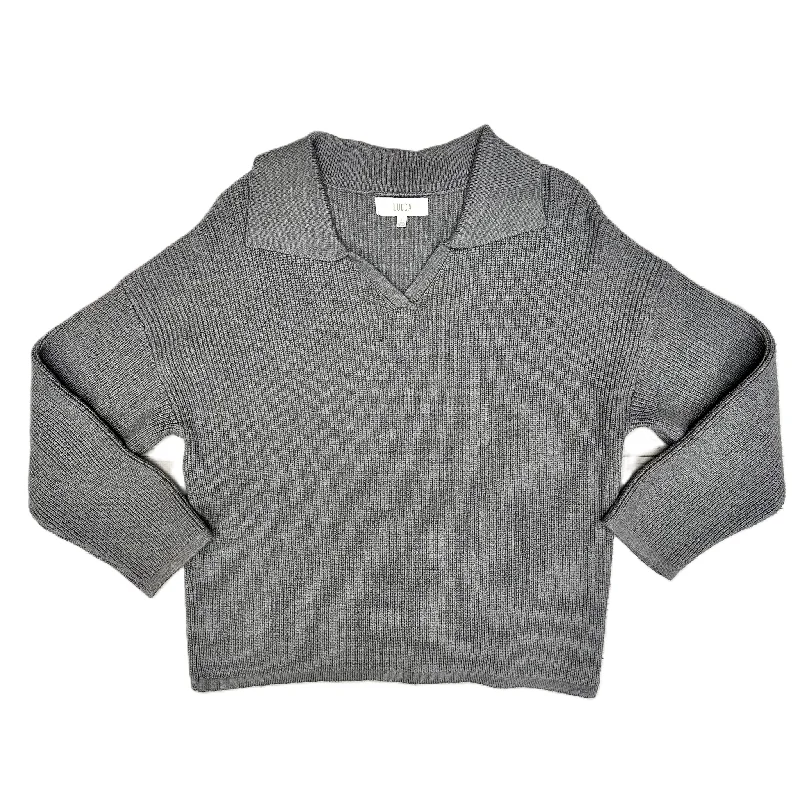 Sweater By Lucca In Grey, Size: L